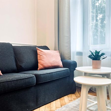 Beautiful Apartment With Two Rooms, Cracow Old Town Краков Экстерьер фото